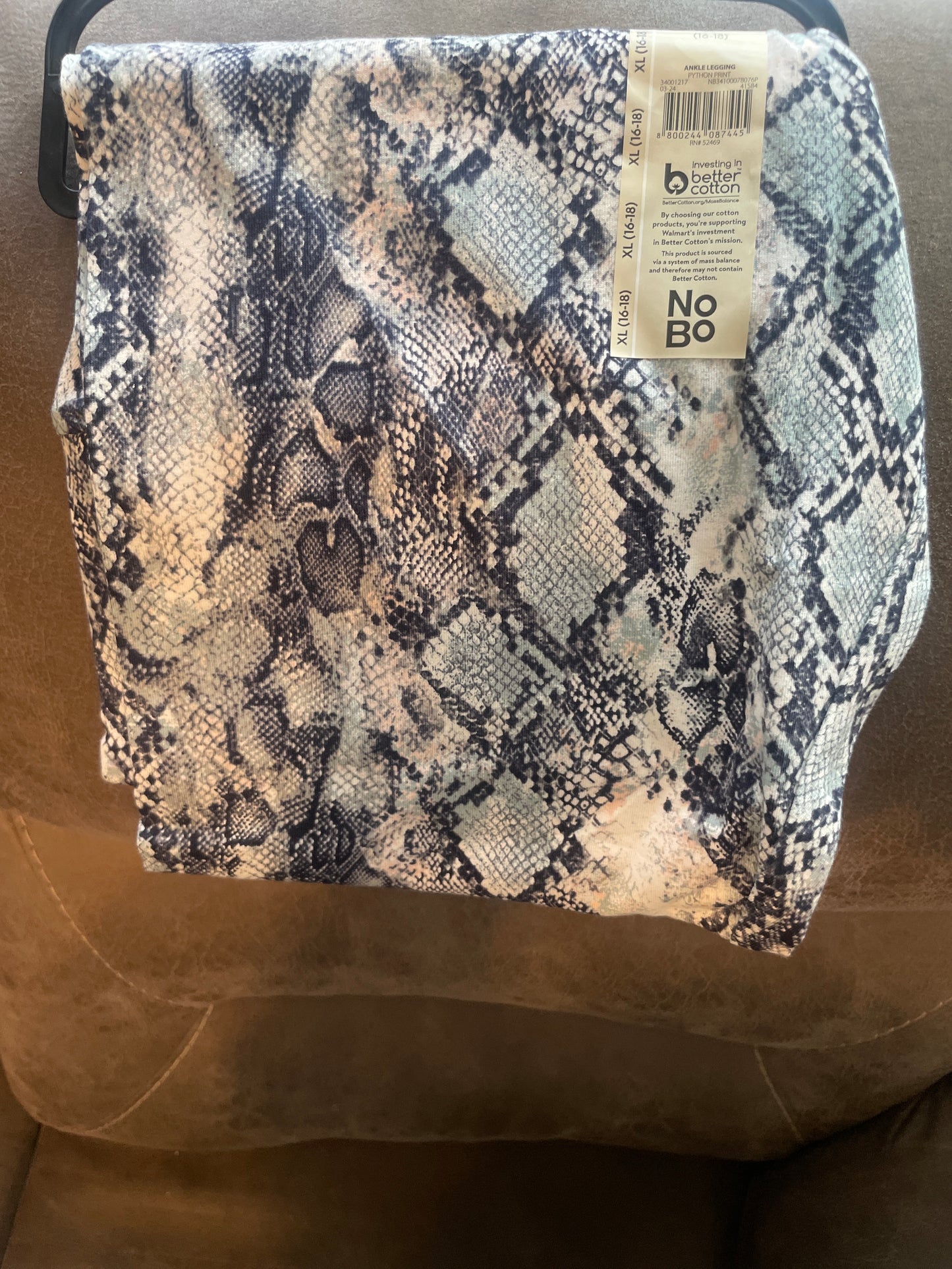 No boundaries women’s leggings